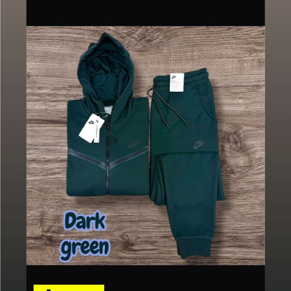 Nike Dark Green Zip Hoodie & Jogger Set
